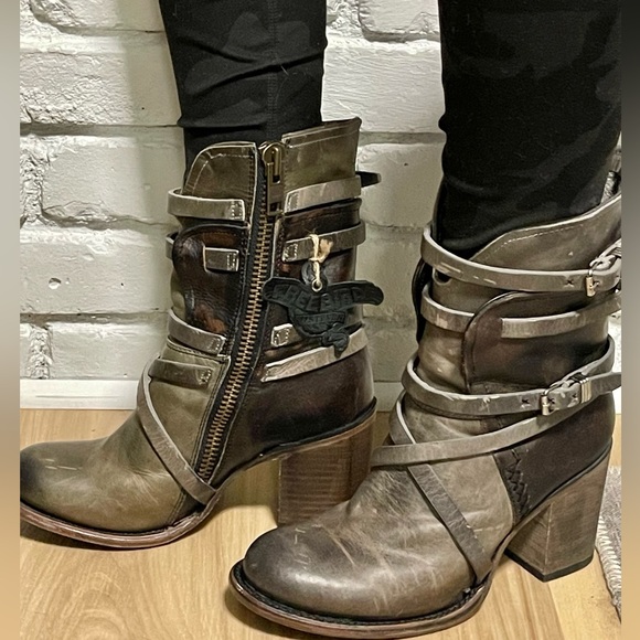Free Bird Baker Boot - Picture 9 of 14